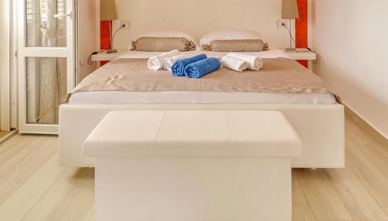 Villa Mirosa Saplunara Extérieur photo
