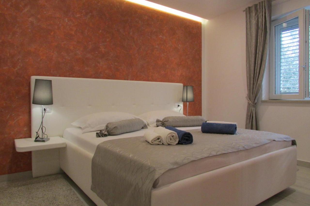 Villa Mirosa Saplunara Extérieur photo