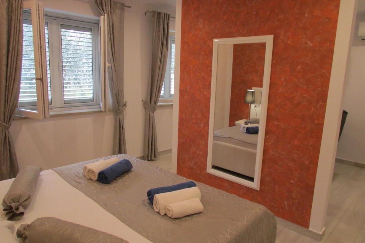 Villa Mirosa Saplunara Extérieur photo
